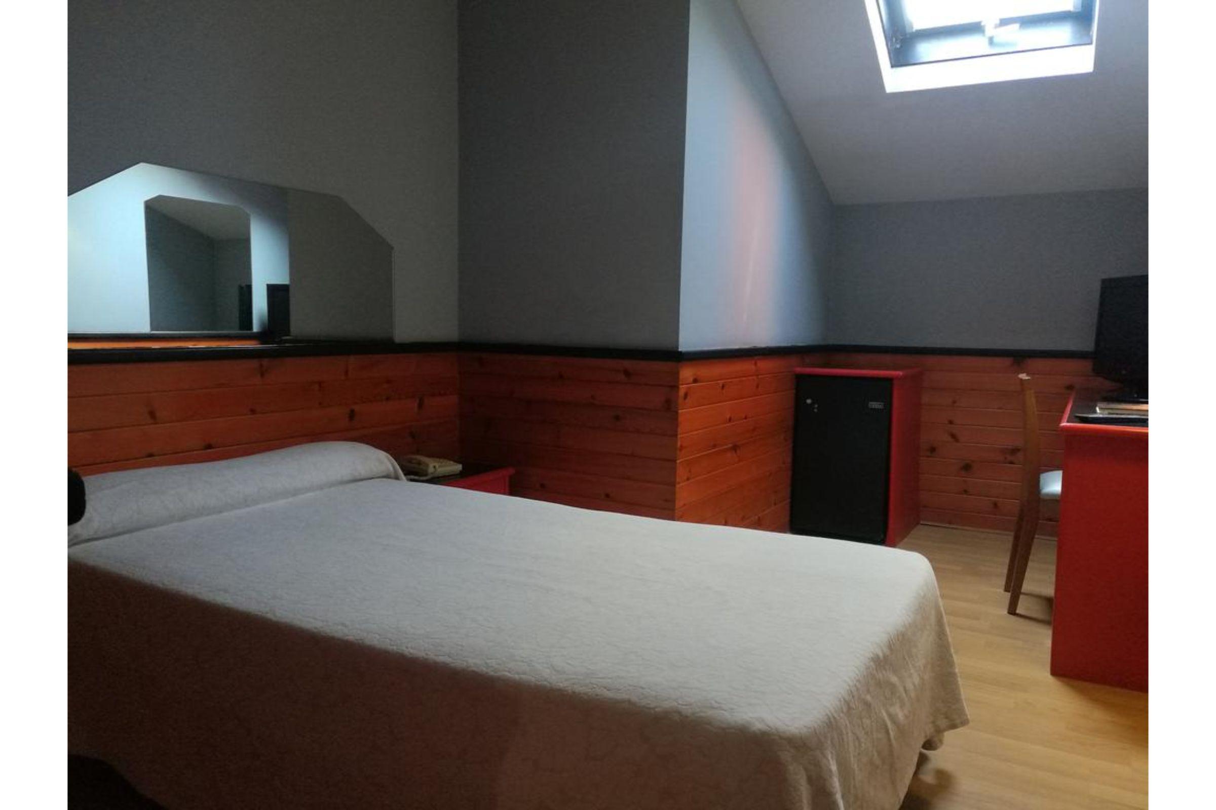Hotel City House Las Lomas 奥维耶多 外观 照片