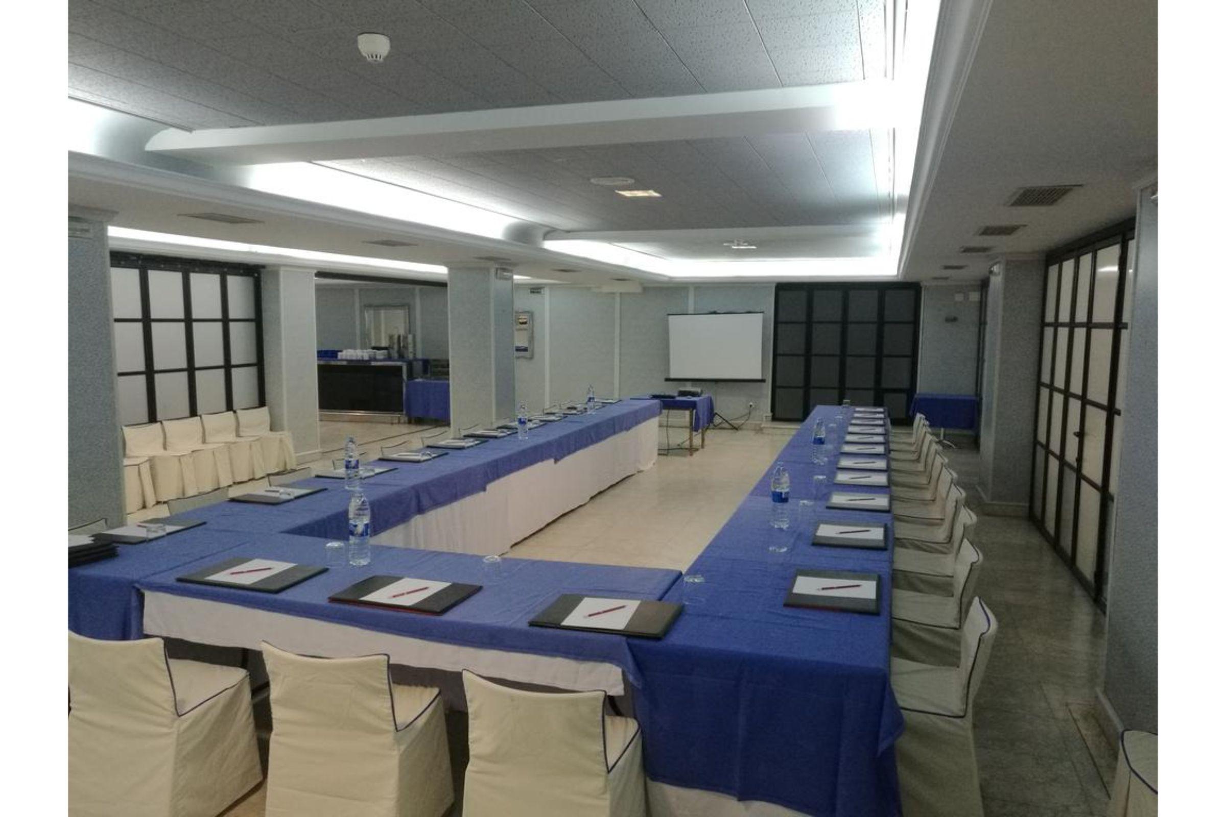 Hotel City House Las Lomas 奥维耶多 外观 照片