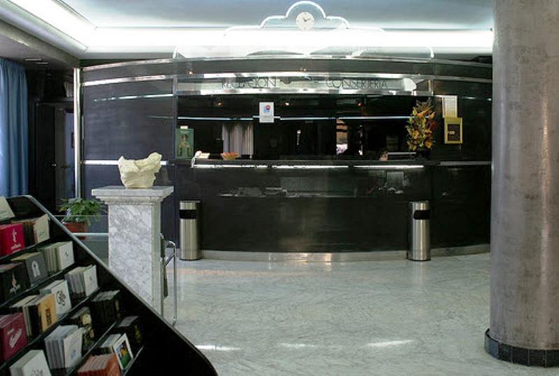 Hotel City House Las Lomas 奥维耶多 外观 照片