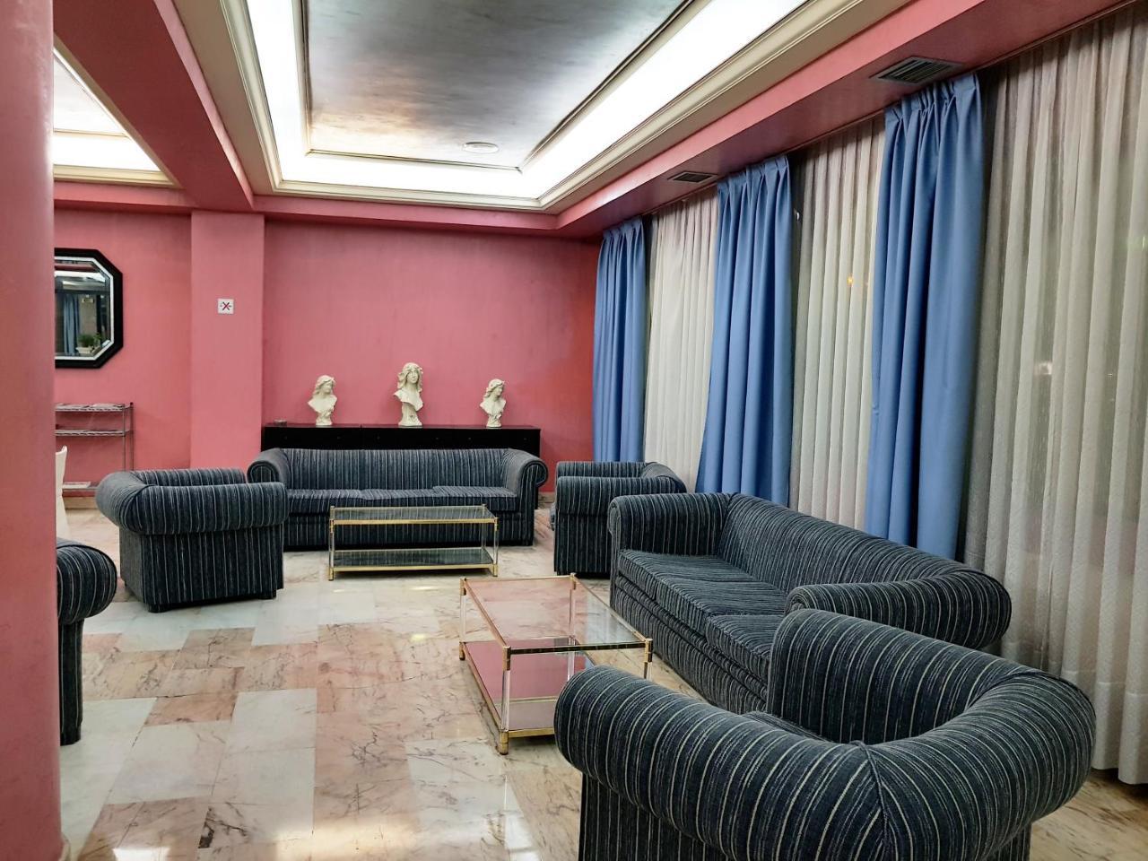 Hotel City House Las Lomas 奥维耶多 外观 照片